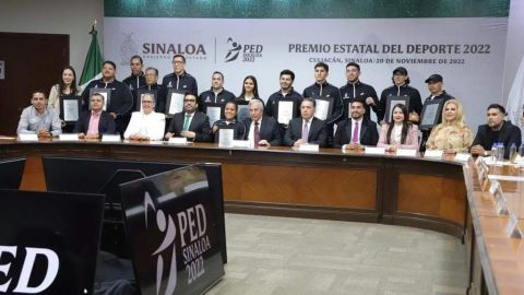 Rocha entrega el Premio Estatal del Deporte 2022