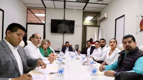 Brindan atención médica a jornaleros de Juan José Ríos
