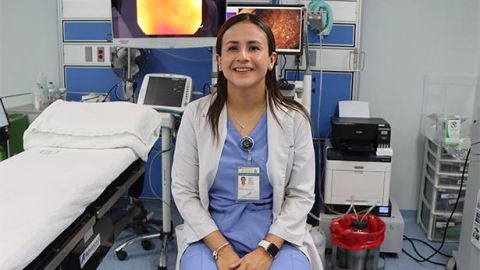 Buena alimentación e ingesta de 1.5 a 2 litros de agua son clave para gozar de salud digestiva