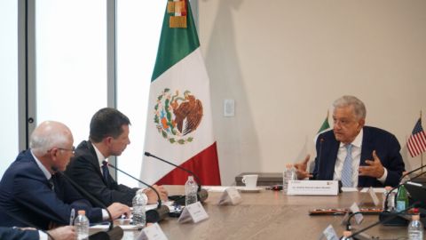 AMLO dialoga con funcionarios de EE.UU. sobre traslado de aerolíneas al AIFA y devolución de categoría 1 al AICM