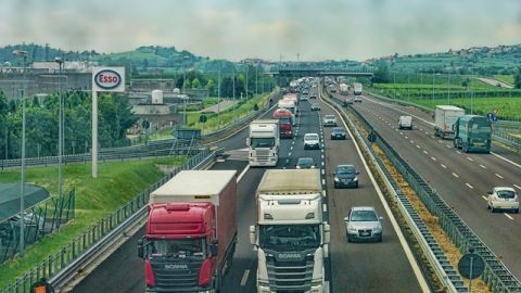 Buscan en el Senado uso gratuito de rampas de emergencia en carreteras