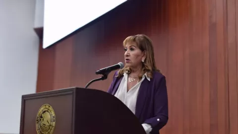 No usar cargos públicos para privilegios personales, exhorta Dip. María Teresa Guerra