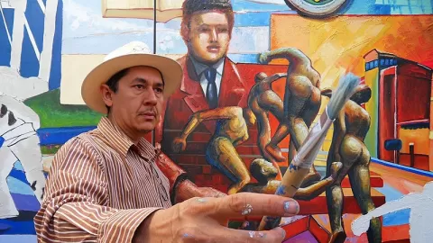 Realiza Ernesto Ríos mural movible "Raíces históricas de Sinaloa" para llevar a los 20 municipios del estado