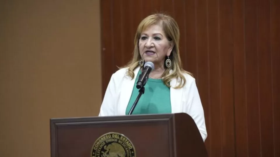 “Tenemos un alto compromiso por la paz, bienestar y felicidad de jóvenes”: Dip. María Teresa Guerra