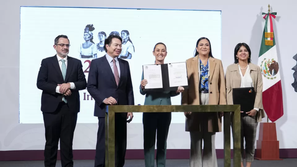 Presidenta firmó decreto para publicar en el DOF reformas en defensa del maíz mexicano