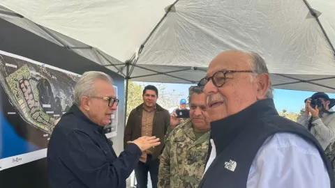 Supervisa Rocha Moya terrenos donde podría ser ubicado el Sector Naval en Altata