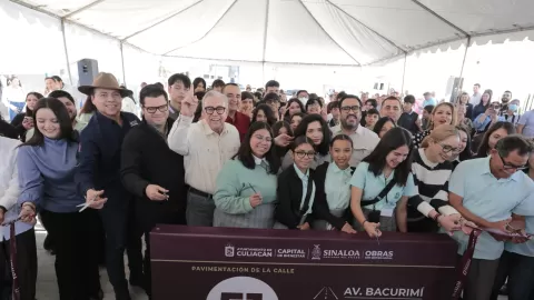 Rocha anuncia ampliación de instalaciones y segunda sección del plantel 130 del COBAES e inaugura pavimentación