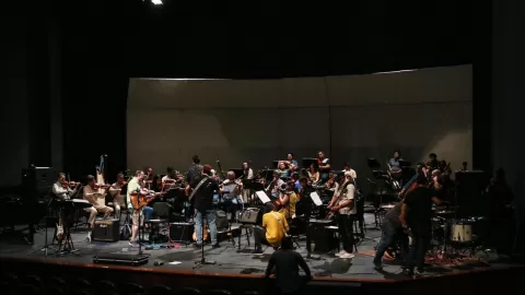 Se presentara "Los Beatles Sinfónico" con la OSSLA y el Grupo#9, los días 27 y 30 de marzo