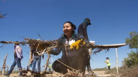 Se sigue llevando a cabo el Programa de Limpieza de Playas y Cuerpos de Agua en Sinaloa