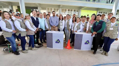 Dan banderazo de inicio de la primera Jornada Nacional de la Lucha contra el Dengue