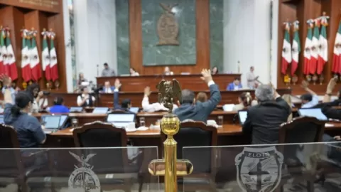 Congreso da lectura a siete iniciativas; una propone declarar “Benemérita” a la Escuela Normal de Sinaloa
