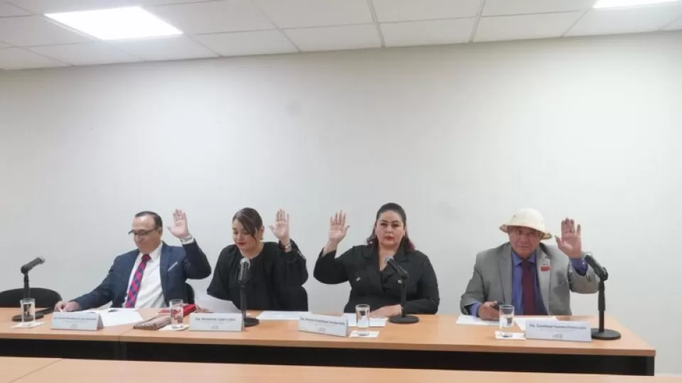 Presentan iniciativas en materia de derechos laborales; una propone permisos de trabajo para padres de niñez con cáncer
