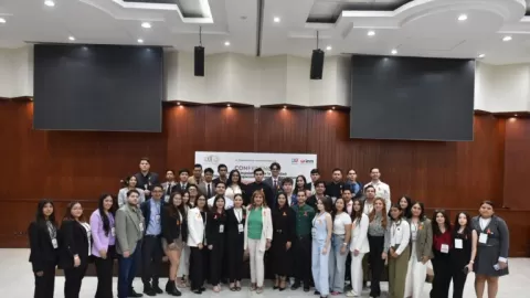 Tomen sus propias decisiones, agarren fuerzas si se equivocan, invita diputada Tere Guerra a jóvenes