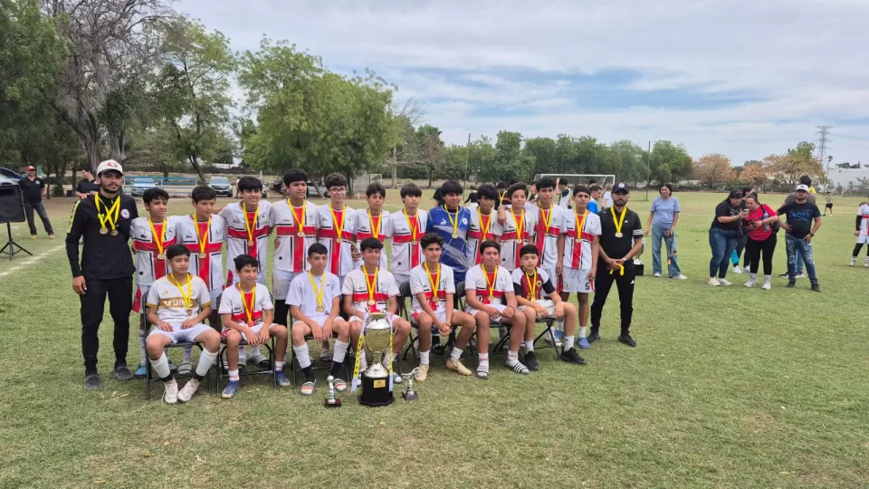 Campeones categoría Juvenil A.