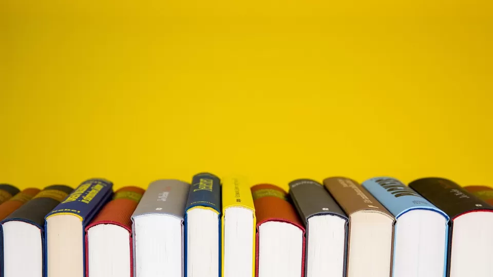 FCE regalará 2 millones y medio de libros a jóvenes en América Latina