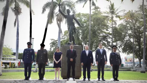 Autoridades de Sinaloa conmemoran el 163 aniversario de la Batalla de Puebla