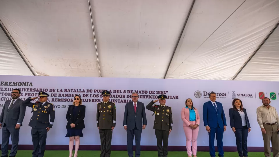El Gobernador, autoridades civiles y militares, conmemoran el 163 aniversario de la Batalla de Puebla