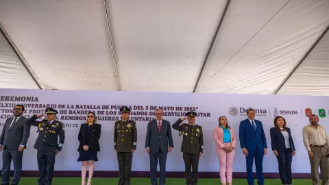 El Gobernador, autoridades civiles y militares, conmemoran el 163 aniversario de la Batalla de Puebla
