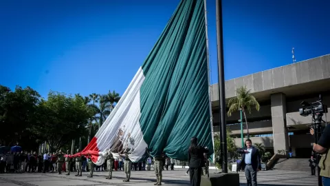 Autoridades conmemoran el 272 aniversario del natalicio de Miguel Hidalgo y Costilla