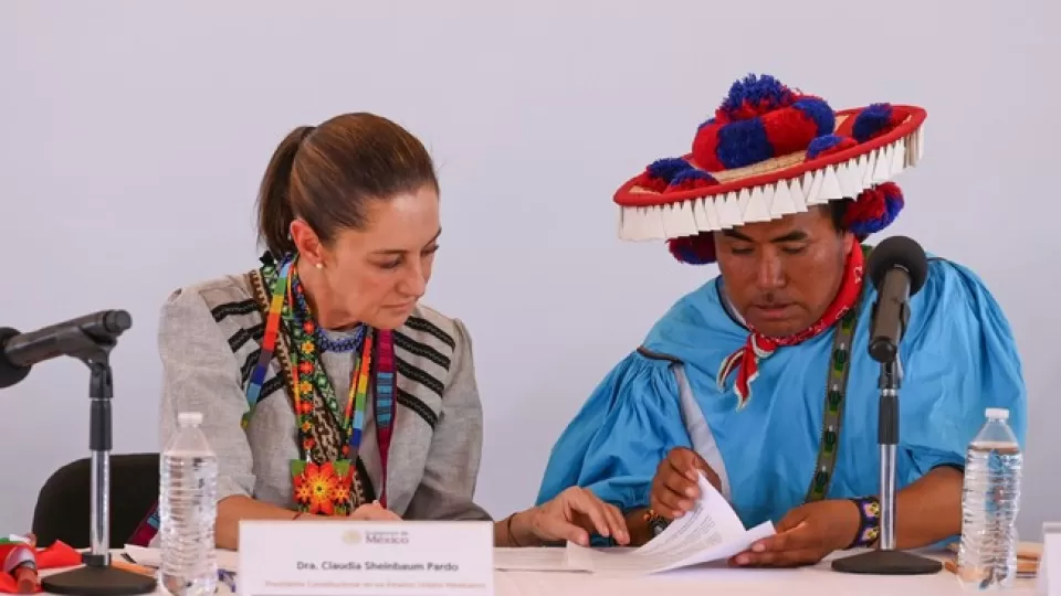 Presidenta firmó decreto que restituye más de 5 mil hectáreas a la comunidad Wixárika en Nayarit