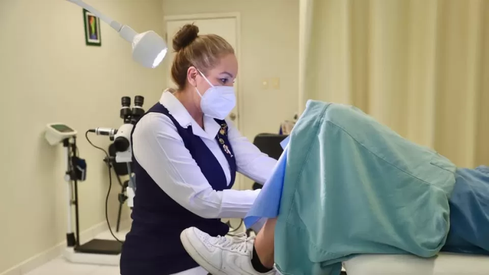 Cáncer de Ovario, enfermedad silenciosa que se puede identificar tempranamente y tener resultado alentador.
