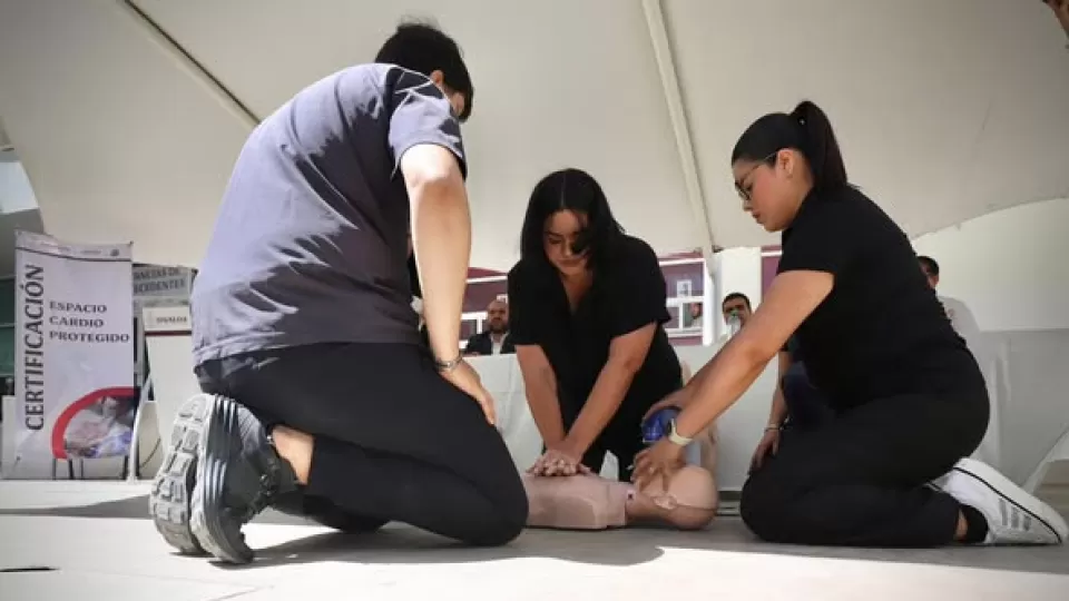 La USE recibe certificación como Espacio Cardioprotegido