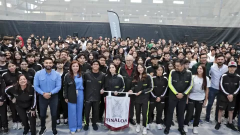 Abanderan a la delegación sinaloense rumbo a  la Olimpiada Nacional
