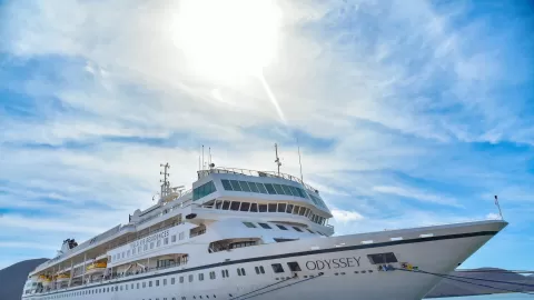 Por primera vez llega a Topolobampo el crucero Odyssey con 289 pasajeros y 221 tripulantes