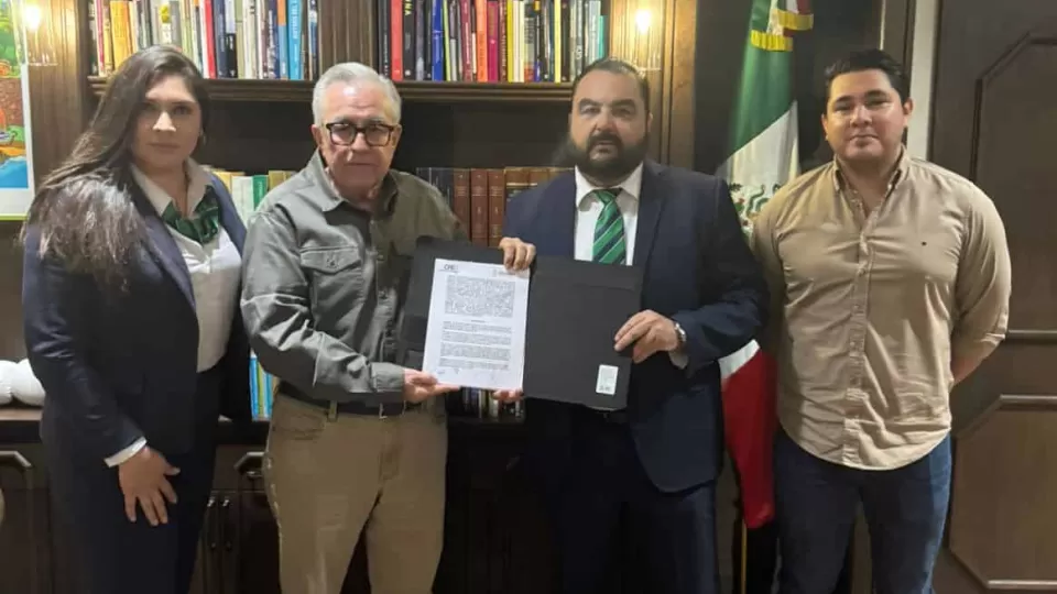 Rocha Moya formaliza el convenio con la CFE que garantiza el subsidio de energía eléctrica