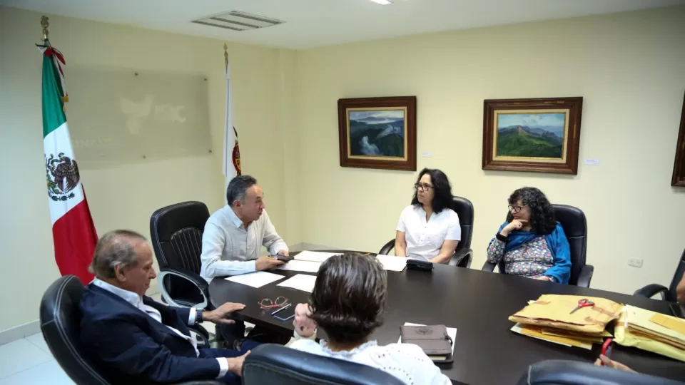 Ganan José Roberto López y Kazuki Alberto Ito Cervera, el Premio Gilberto Owen 2025
