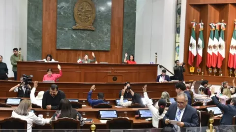 Dan lectura a cuatro iniciativas en Sesión Ordinaria del Congreso del Estado