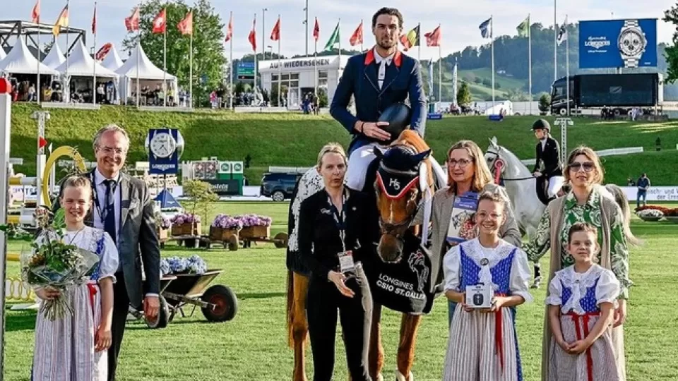 El jinete mexicano, Carlos Hank Guerreiro, se corona en Suiza en salto ecuestre