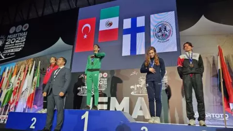 La mexicana Laura Burgos es bicampeona del mundo en muaythai