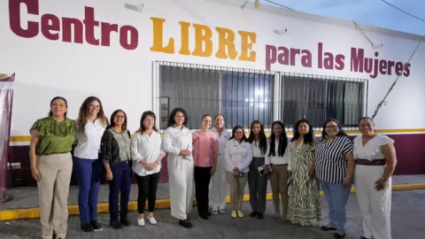 Inaugura Presidenta primer Centro LIBRE para mujeres, habrá uno en cada municipio del país