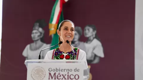 Las mexicanas y mexicanos en EUA son hombres y mujeres de bien, no son criminales: Presidenta ante redadas