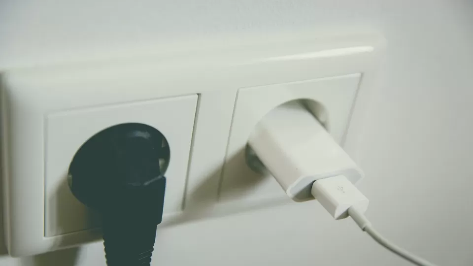 Aún apagados, los aparatos eléctricos consumen entre el 5 y el 10% de la energía eléctrica del hogar: Profeco