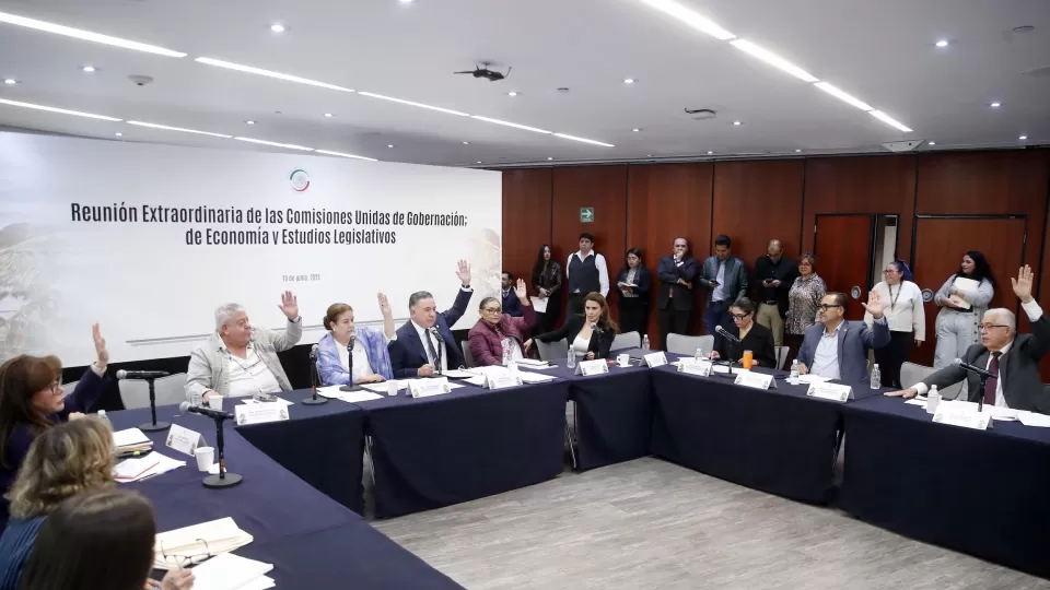 Avalan en comisiones del Senado de la República dictamen que expide la Ley Nacional para Eliminar Trámites Burocráticos