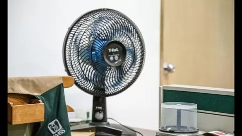 Sigue estas medidas para evitar el golpe de calor en oficinas