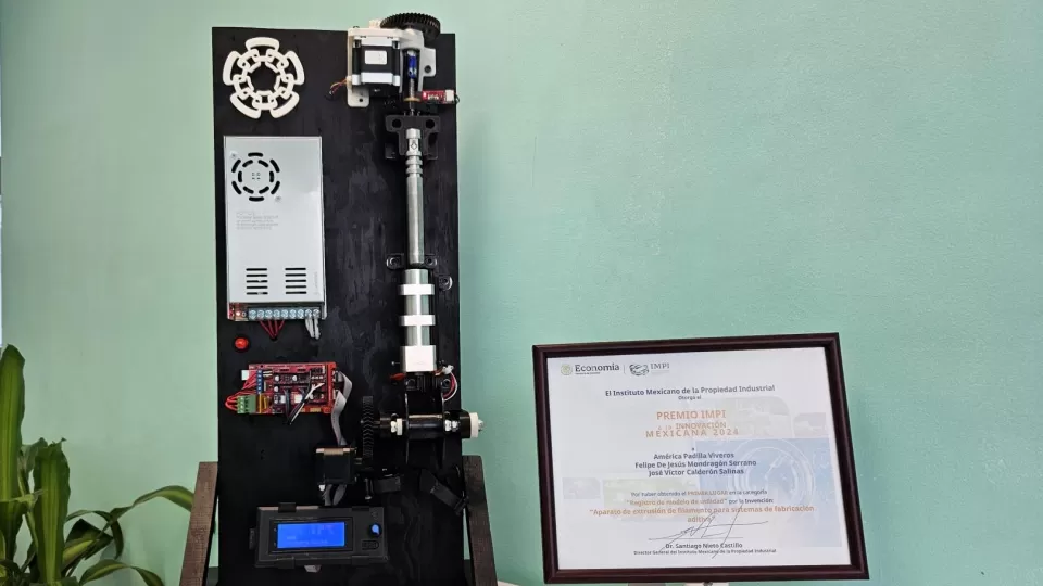 Desarrollan dispositivo para fabricar filamento bioactivo de bajo costo