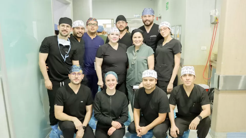 Realizan 19 cirugías gratuitas de reconstrucción de mama, con la 8va jornada del programa "Recuperando Sonrisas"