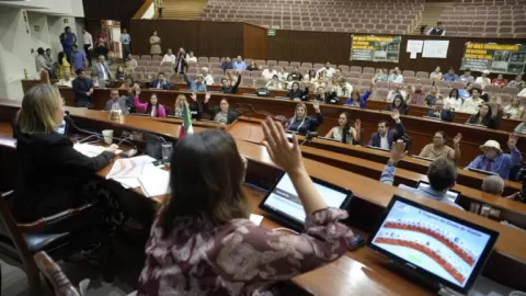 Congreso del Estado aprueba la creación de la figura de Regidor Defensor de los Animales para los municipios