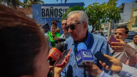 Garantizado el abasto de medicamentos en Sinaloa, señala el gobernador Rocha Moya