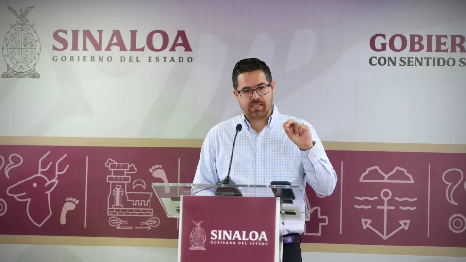 Sinaloa recibirá siete tráileres con medicamentos para abastecer los hospitales y centros de salud