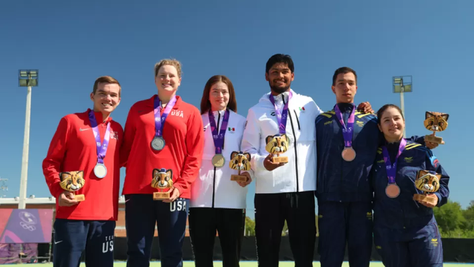 Tiro con arco mexicano gana dos oros y dos platas en Asunción 2025