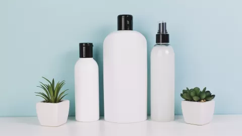 Profeco alerta por lote de champú por posible contaminación con una bacteria