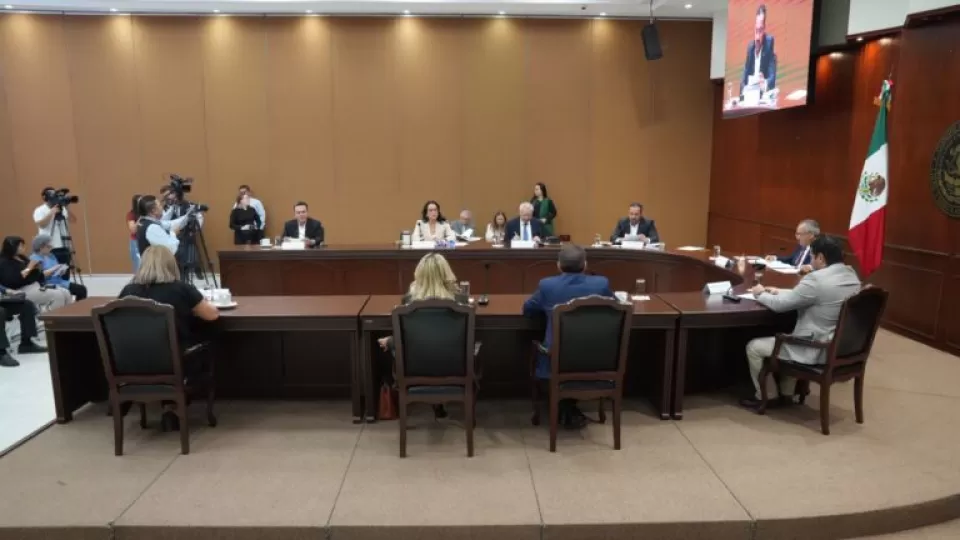 Congreso de Sinaloa recibe el informe previo de resultados del Órgano Interno de Control del IEES