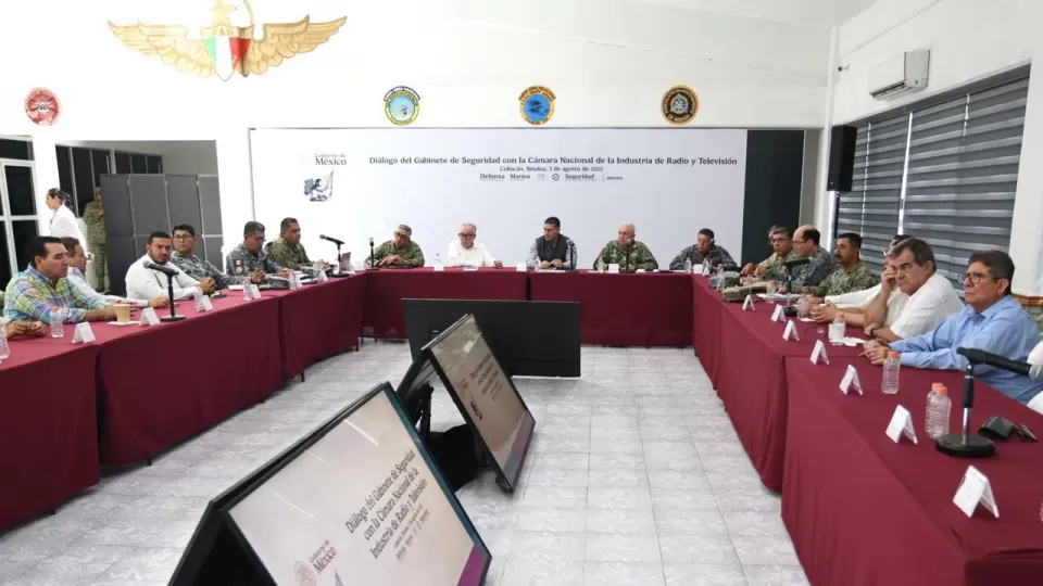 Compromiso del Gabinete Federal de robustecer vinculación empresarial y combate al delito: Rocha Moya