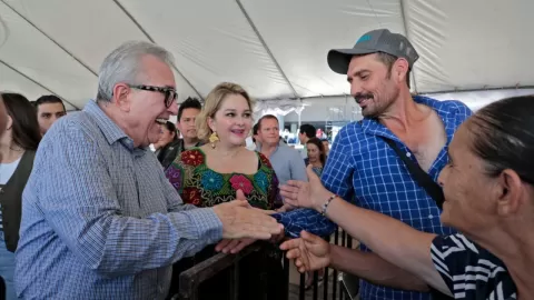 Realizan en Palacio de Gobierno las Brigadas del Bienestar y Kermés Mexicana