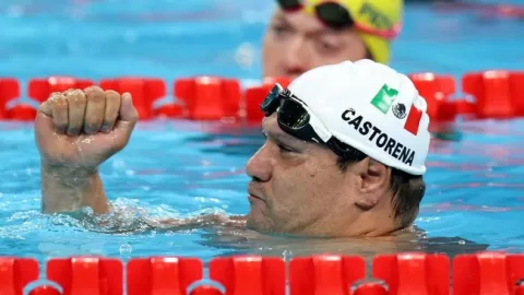 Arnulfo Castorena abrió con oro para México en el Mundial de Para Natación Singapur 2025