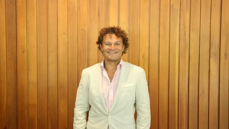 Presentan a Alexandre Da Costa, nuevo director titular de la OSSLA